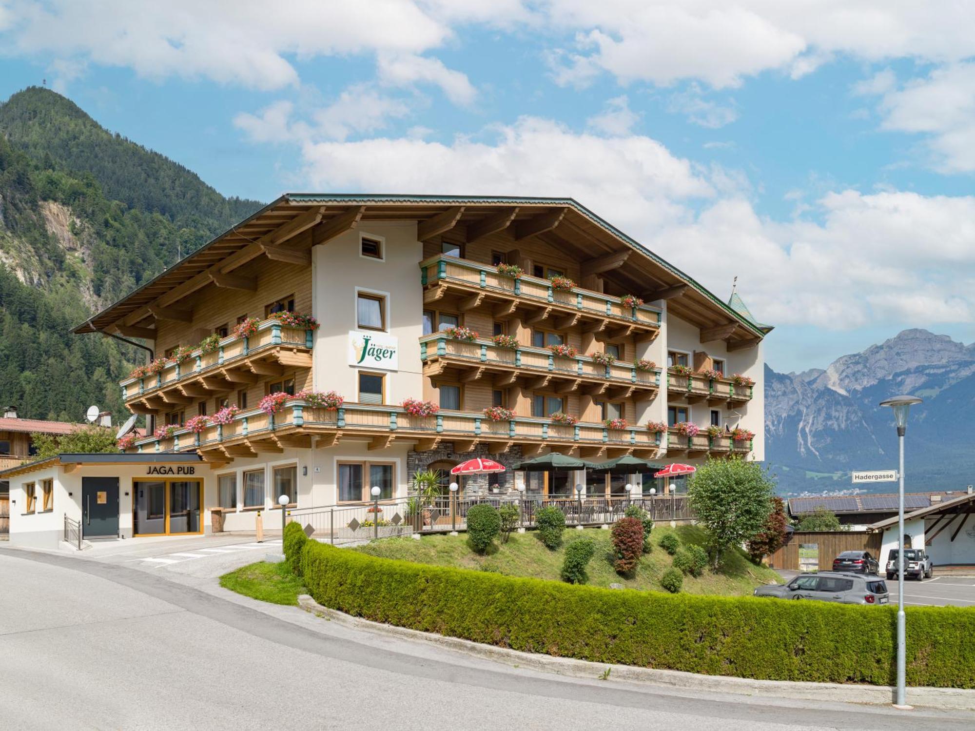 Hotel Gasthof Jaeger Zillertal Schlitters Eksteriør billede