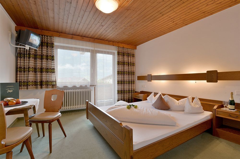 Hotel Gasthof Jaeger Zillertal Schlitters Eksteriør billede