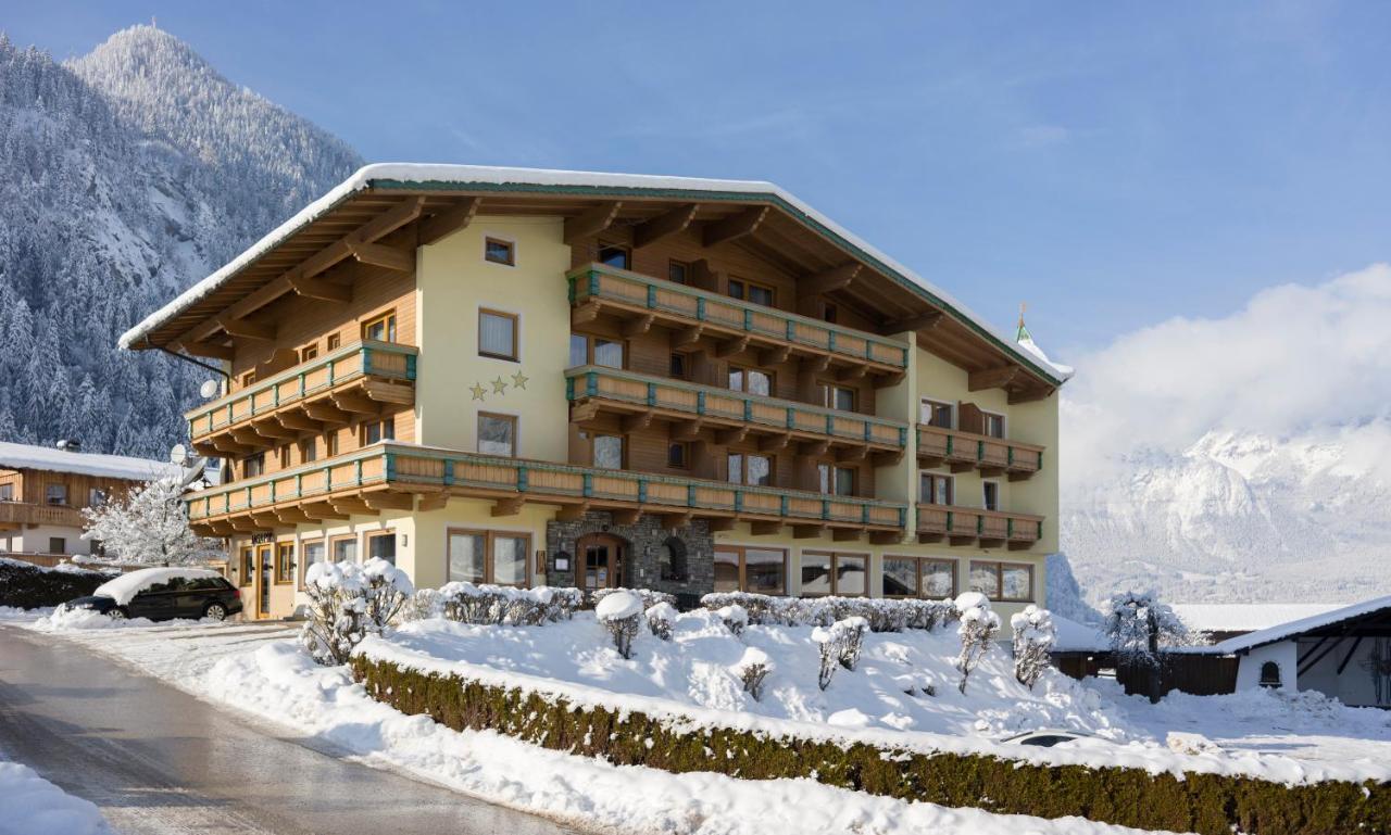 Hotel Gasthof Jaeger Zillertal Schlitters Eksteriør billede