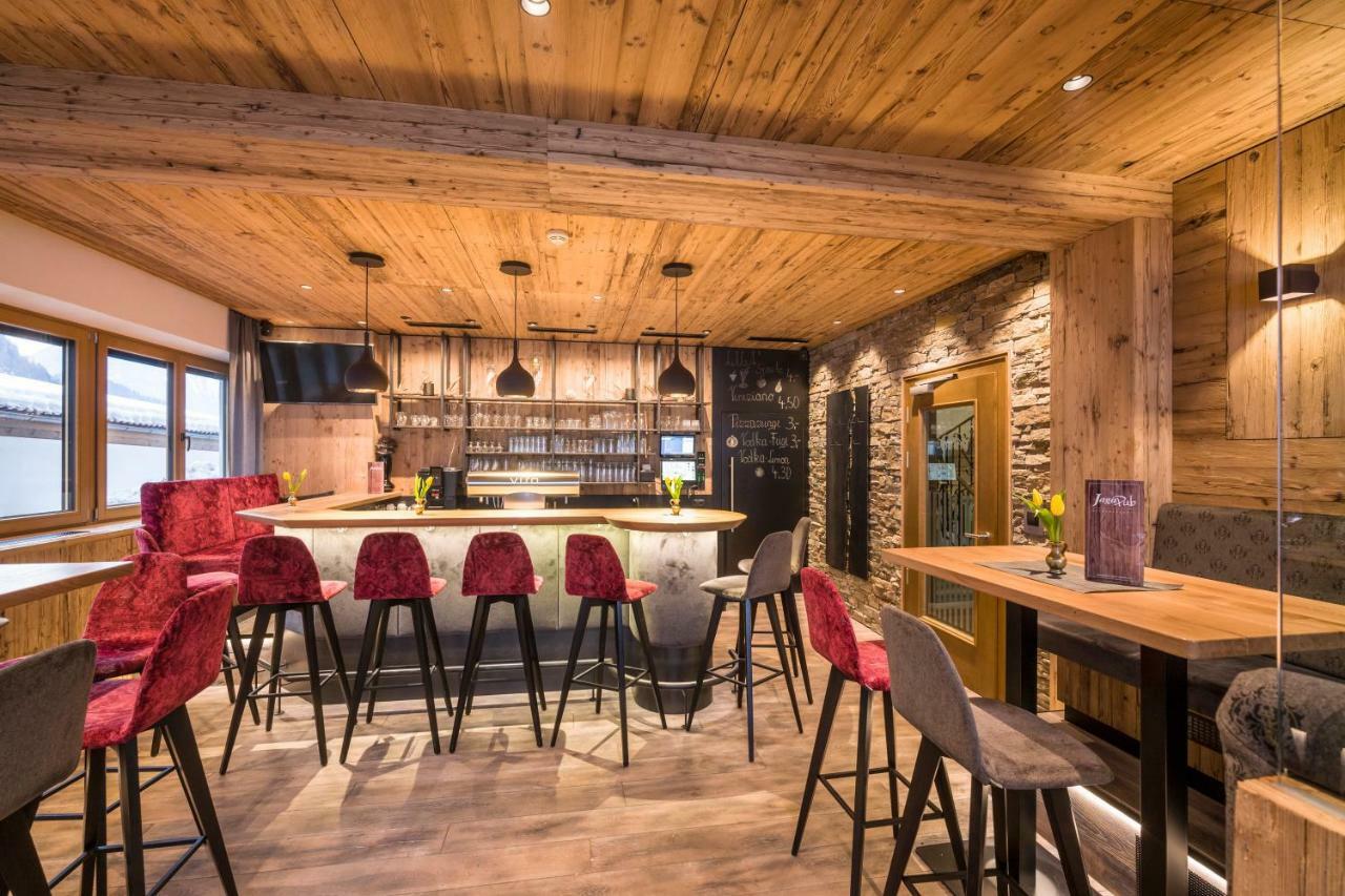 Hotel Gasthof Jaeger Zillertal Schlitters Eksteriør billede